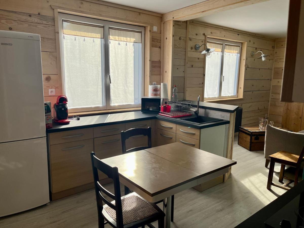 Appart Chez Nono Patornay Eksteriør billede